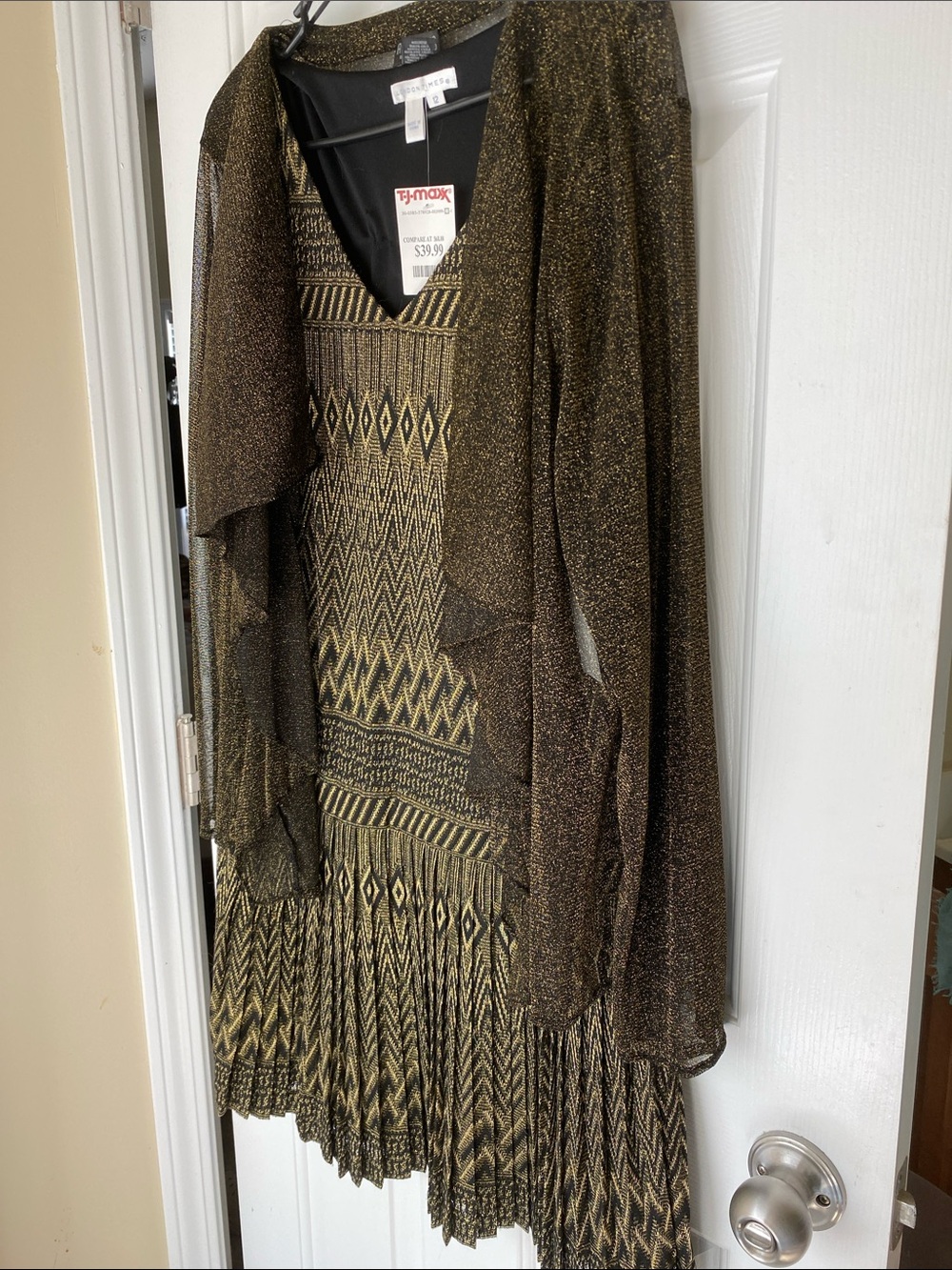 Black and Gold Patterned Sleeveless Midi Dress with  jacket 12 Great Gatsby!